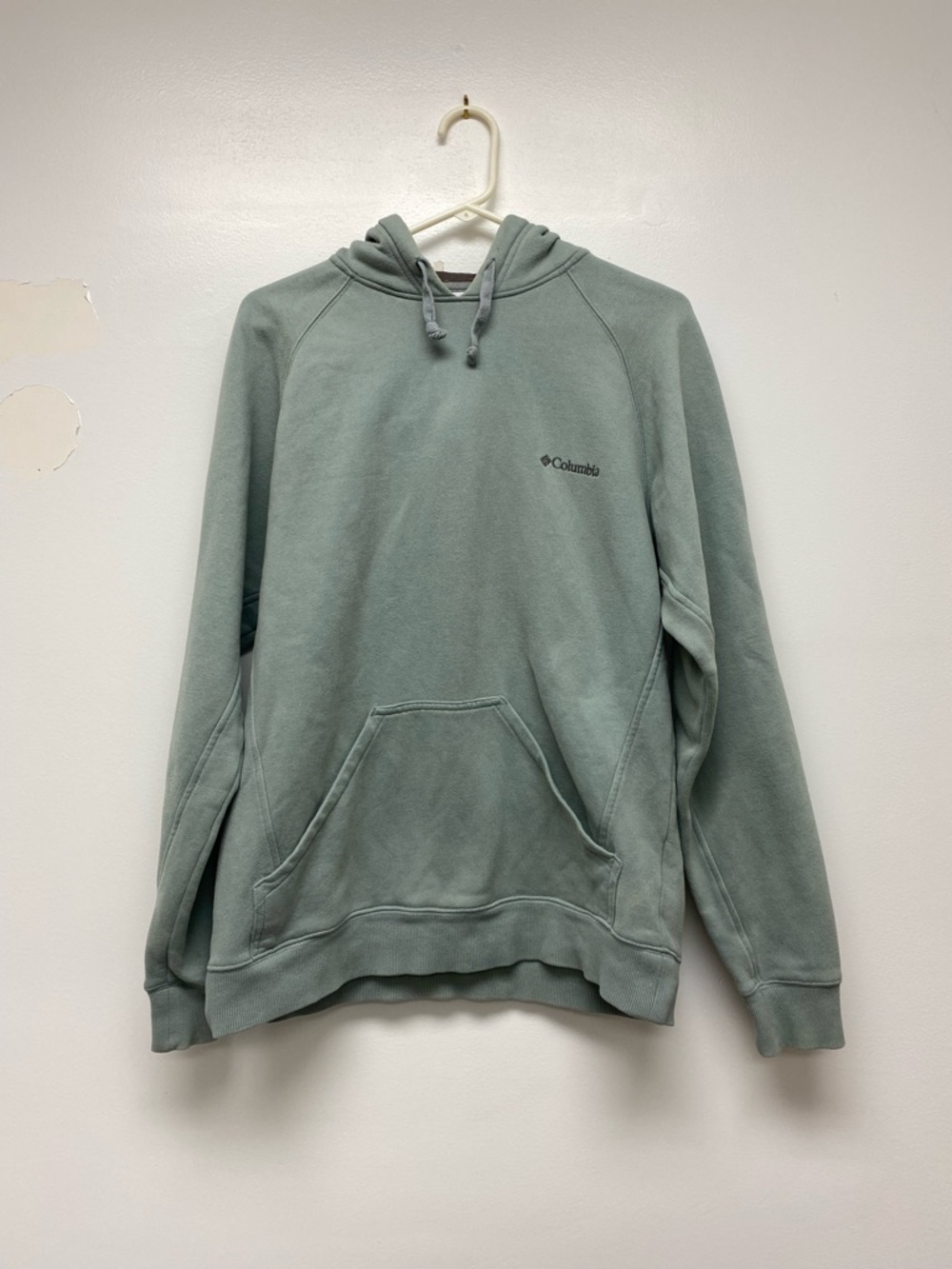 Women’s Columbia Hoodie Size Medium Green And Brown Used Condition, Work Shirt